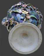 Vue du dessous de l'aiguière