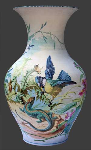 Vase à l'état de biscuit