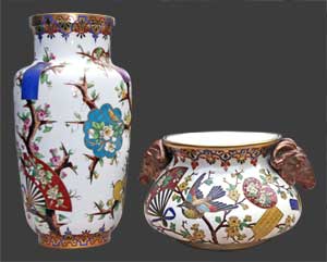 Vase de gauche à côté d'un autre de Tergnier.
