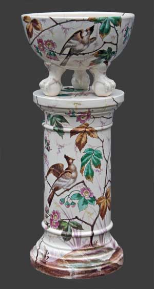 Colonne avec sa vasque