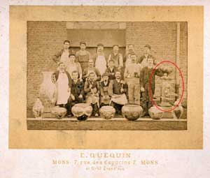 Une autre photo du personnel de la faïencerie.
