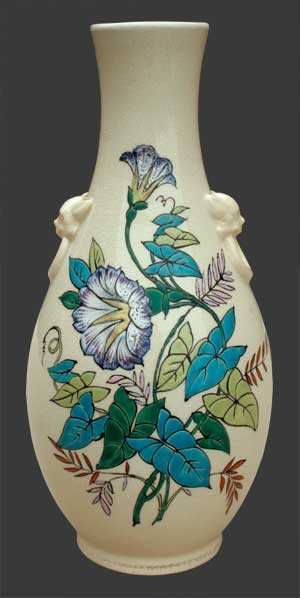 Vase, décor floral, émaux cernés