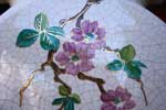 La jardinière, sa marque d'une croix en creux