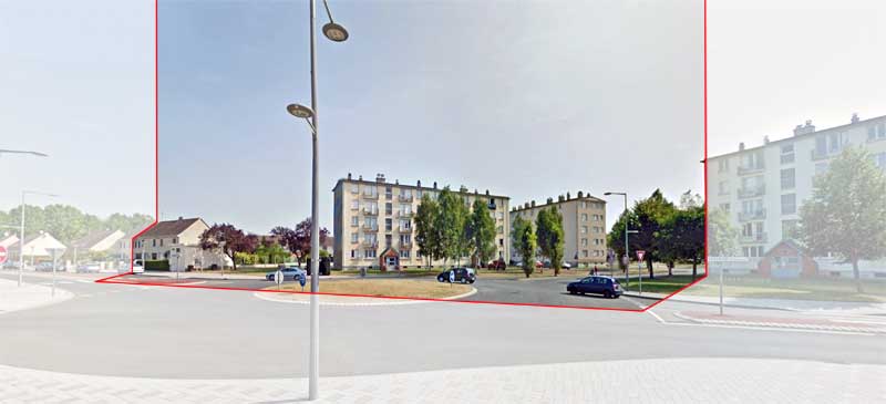 Vue partielle de la rue Vaucanson avec le rond point Roosevelt où se trouvait la faïencerie