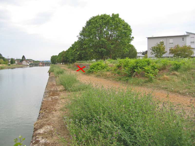 Autre vue montrant l'endroit de l'accès au canal de la faïencerie